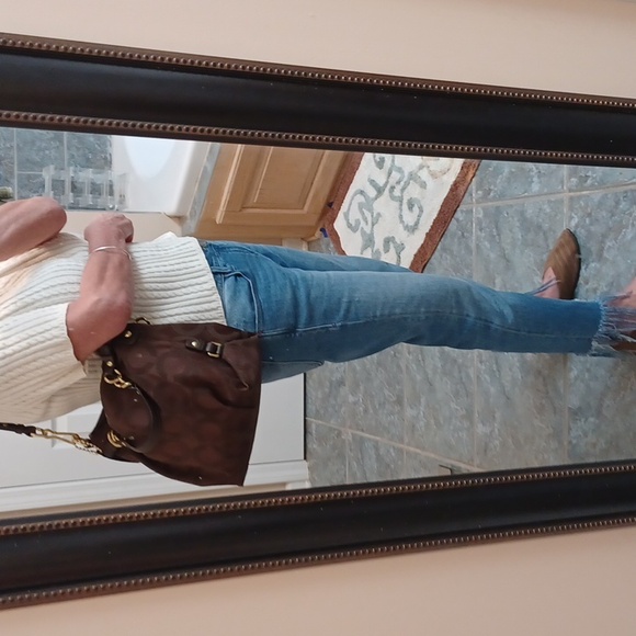 ❤️‍🔥BNWOT COACH Optic Satchel!! - Picture 4 of 12